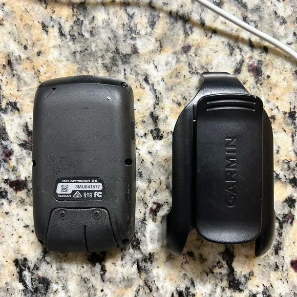 NOT FOR SALE Garmin G6 GPS Approach Golf Rangefinder Touch Screen With Belt Clip - Picture 5 of 7